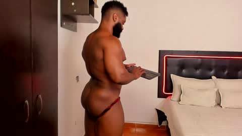 Snapshot of joseph_palacios chatting on 01-06-25, 08:46 joseph palacios online show from 01-06-25, 08:46