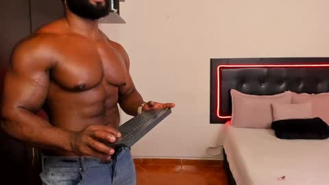 Snapshot of joseph_palacios chatting on 01-26-25, 06:07 joseph palacios online show from 01-26-25, 06:07