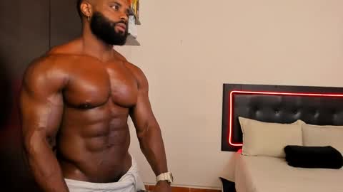 Snapshot of joseph_palacios chatting on 02-16-25, 03:05 joseph palacios online show from 02-16-25, 03:05