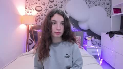 Snapshot of josephinerowe chatting on 04-07-26, 12:27 Josephine online show from 04-07-26, 12:27