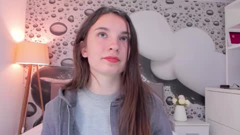Snapshot of josephinerowe chatting on 04-28-26, 12:32 Josephine online show from 04-28-26, 12:32