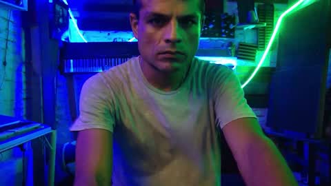 Snapshot of josephrivietti777 chatting on 09-23-25, 06:38 Joseph rivietti online show from 09-23-25, 06:38