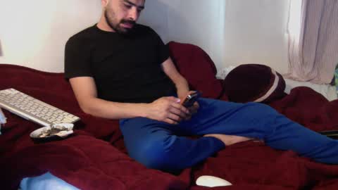 Snapshot of josephs1990 chatting on 01-12-25, 08:25 josephs1990 online show from 01-12-25, 08:25