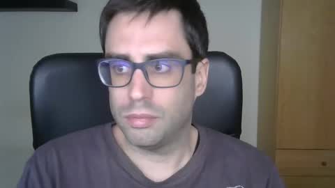 Jose online show from 11-15-25, 02:24