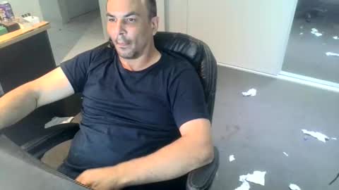 josh_aus333 online show from 01-16-26, 03:38