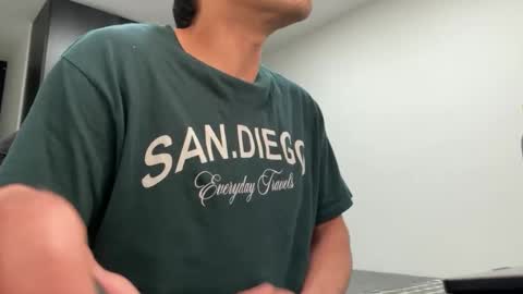 Snapshot of josheli chatting on 02-19-25, 10:42 Nicolas online show from 02-19-25, 10:42