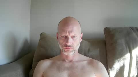 Snapshot of joshking2017 chatting on 12-25-24, 03:06 joshking2017 online show from 12-25-24, 03:06