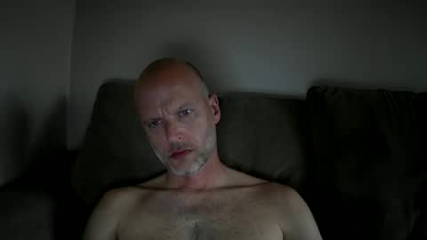 Snapshot of joshking2017 chatting on 01-19-25, 04:04 joshking2017 online show from 01-19-25, 04:04