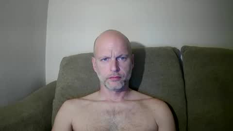 Snapshot of joshking2017 chatting on 02-16-25, 10:21 joshking2017 online show from 02-16-25, 10:21