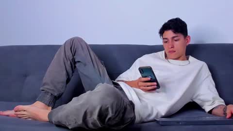 Snapshot of joshmiller_ chatting on 12-25-24, 09:11 Josh online show from 12-25-24, 09:11