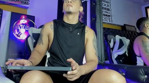 joshmiller___ online show from 07-25-26, 11:52