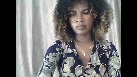 josiane online show from 11-05-25, 11:43