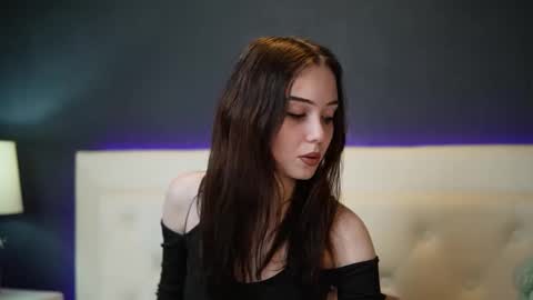 Snapshot of josielili chatting on 12-03-25, 08:07 Josie online show from 12-03-25, 08:07