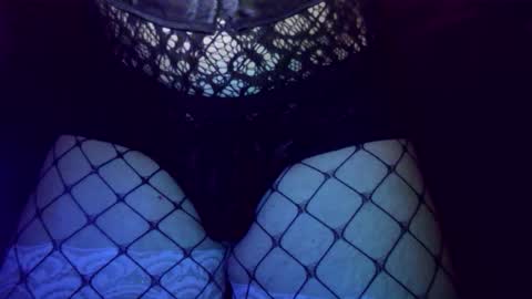 Sissy with shrunken little clitty online show from 10-19-25, 07:03