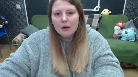 josiesun771 online show from 02-17-25, 07:04