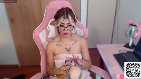 Snapshot of jossephine_ chatting on 12-19-24, 12:34 josephine   independent model    online show from 12-19-24, 12:34