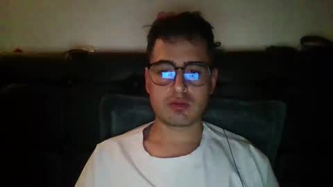 Snapshot of josux8 chatting on 01-13-26, 01:11 josux8 online show from 01-13-26, 01:11