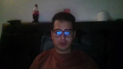 Snapshot of josux8 chatting on 02-14-26, 02:19 josux8 online show from 02-14-26, 02:19