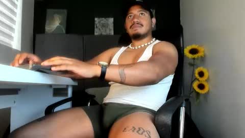 Jota Smith online show from 01-08-26, 01:02