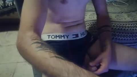 Snapshot of jotabasshot chatting on 09-20-25, 01:28 JOTA online show from 09-20-25, 01:28