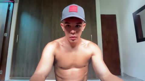 Im Jouliano online show from 11-23-25, 08:08