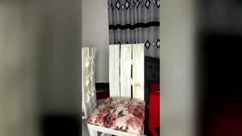 Butterflyass online show from 04-24-26, 03:03