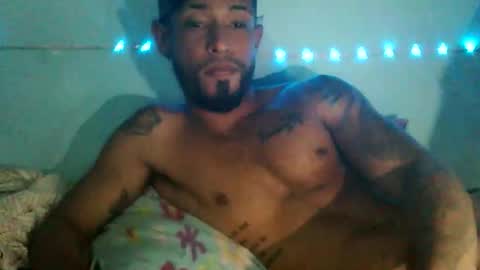 jpineda97 online show from 02-06-26, 05:23