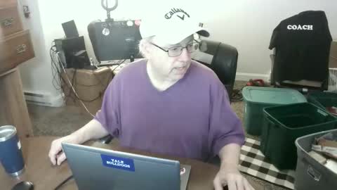 jpmel99 online show from 05-02-26, 04:17