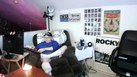 jpmel99 online show from 06-01-26, 12:12