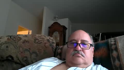 Snapshot of jr8in chatting on 09-11-25, 06:08 jr8in online show from 09-11-25, 06:08
