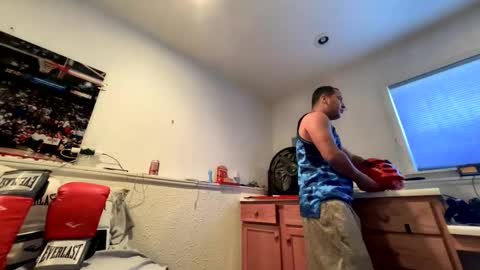 CarmelPapi93 online show from 02-24-25, 05:09