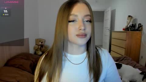 Julia and Julia online show from 02-22-25, 03:14