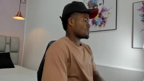 Snapshot of juan_123__ chatting on 12-16-25, 07:19 Juan123 online show from 12-16-25, 07:19