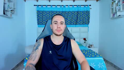 Juan online show from 02-05-25, 02:19