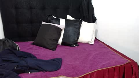    online show from 02-03-26, 11:59