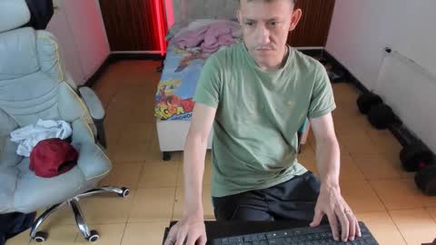 juan_and_luke online show from 04-24-26, 12:18