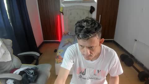 juan_and_luke online show from 04-27-26, 12:14