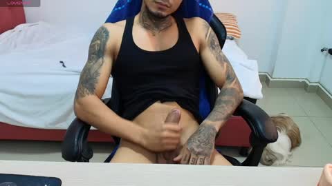 juan_gomez_1 online show from 06-06-26, 10:47