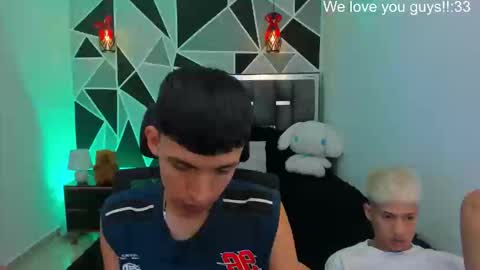 JuanSteven online show from 06-11-26, 02:53