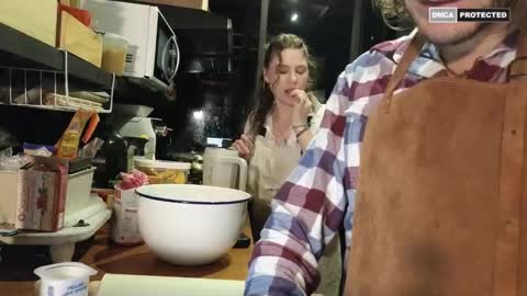 Snapshot of juana1hin chatting on 11-27-25, 12:35 Juana1hin online show from 11-27-25, 12:35