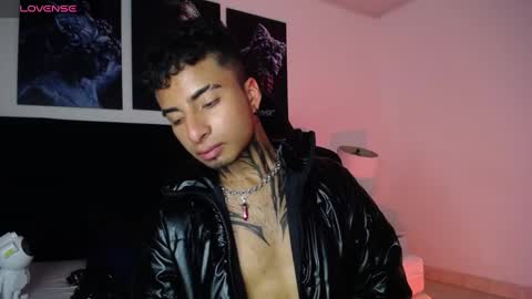 Snapshot of juancamilo66_ chatting on 01-28-25, 03:15 juancamilo66_ online show from 01-28-25, 03:15