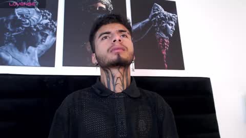 Snapshot of juancamilo66_ chatting on 02-26-25, 04:03 juancamilo66_ online show from 02-26-25, 04:03