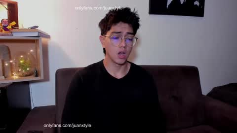 . online show from 10-07-25, 07:33