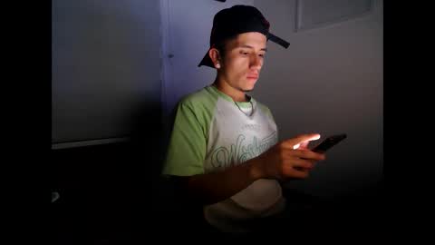 Snapshot of juanda9811 chatting on 10-25-25, 10:59 juanda9811 online show from 10-25-25, 10:59