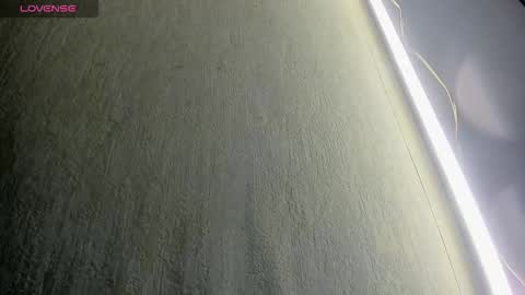 Juan David online show from 11-26-25, 01:01