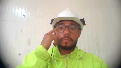 juanfe_style online show from 11-28-25, 03:58