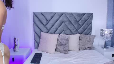 juanita_owens online show from 02-18-25, 09:42