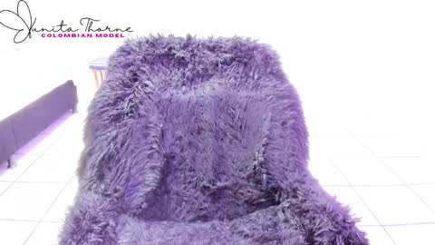 Snapshot of juanita_thorne chatting on 09-27-25, 02:38 online show from 09-27-25, 02:38