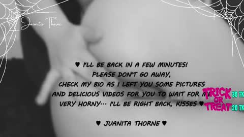 Snapshot of juanita_thorne chatting on 10-16-25, 02:12 online show from 10-16-25, 02:12