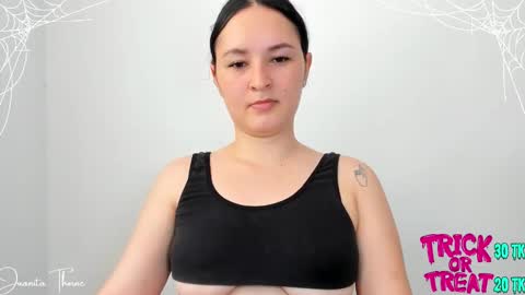 Snapshot of juanita_thorne1 chatting on 10-21-25, 04:41 JUANITA THORNE 2 online show from 10-21-25, 04:41